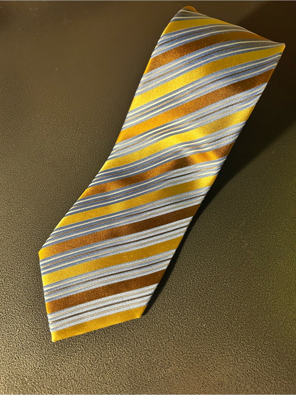 Vintage Geoffrey Beene Men's Diagonal Striped Yellow Gold Grey Silver Neck Tie